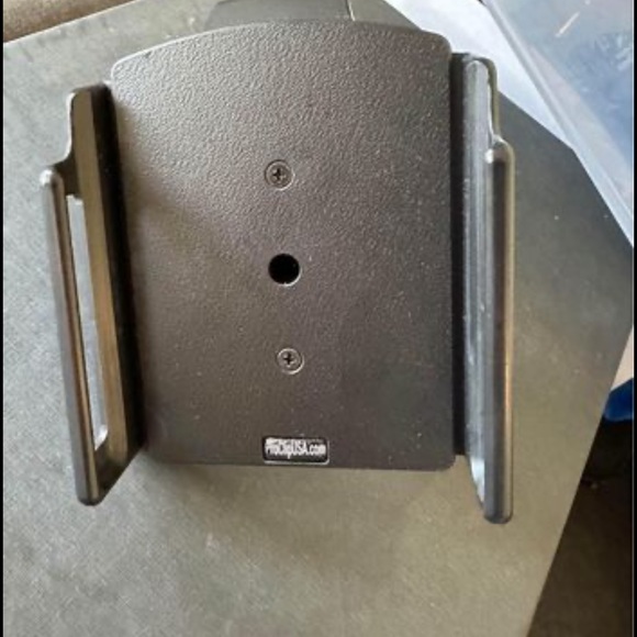 Pro clip car phone mount for Prius c - Picture 1 of 1